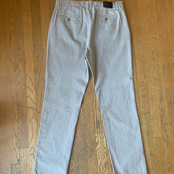 Banana Republic Factory Aiden Slim-Fit Chino - Picture 2 of 5